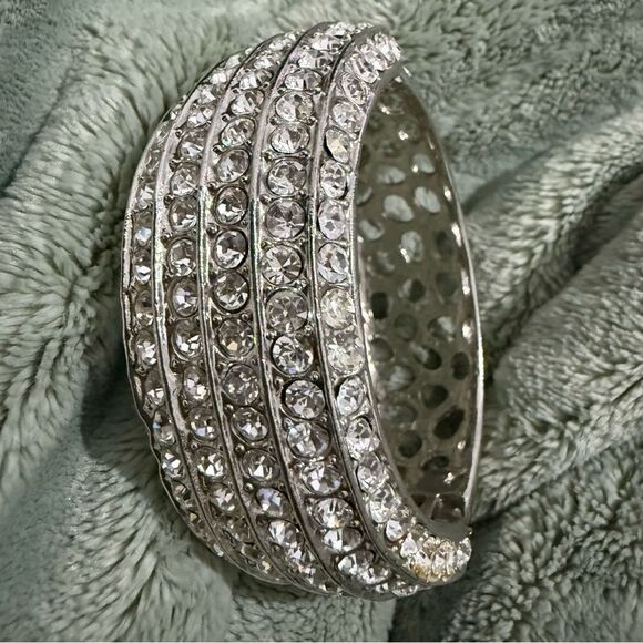 WIDE SILVER RHINESTONE HINGED CUFF BRACELET – 2.5” x 2.7” STATEMENT BANGLE - Picture 5 of 17